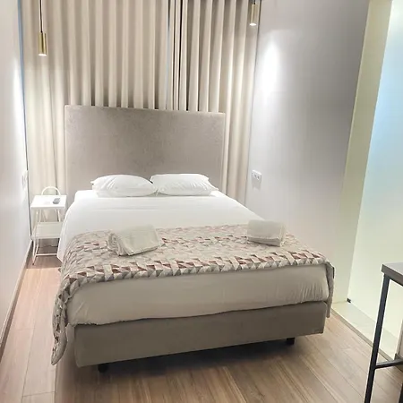 Flamingo Готель Лісабон