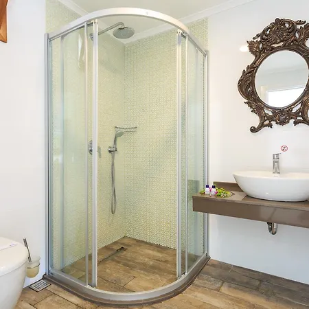 Flamingo 3* Лісабон